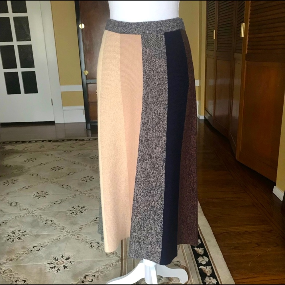 BCBG Fit & flare knitted skirt . New